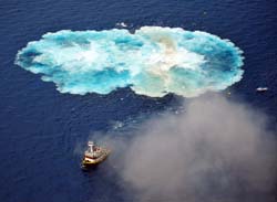 Artificial reef Vandenberg completely disappeared from the surface of the ocean